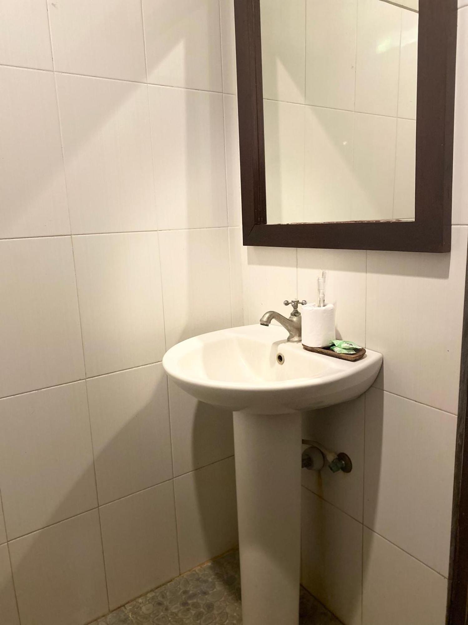 Ghamed Sari Hotel Ngoại thất bức ảnh