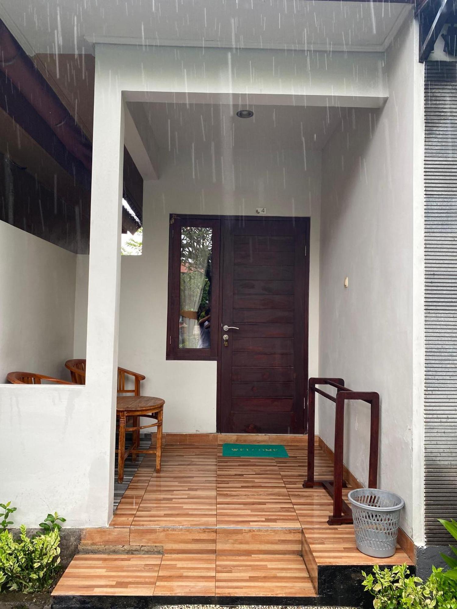 Ghamed Sari Hotel Ngoại thất bức ảnh