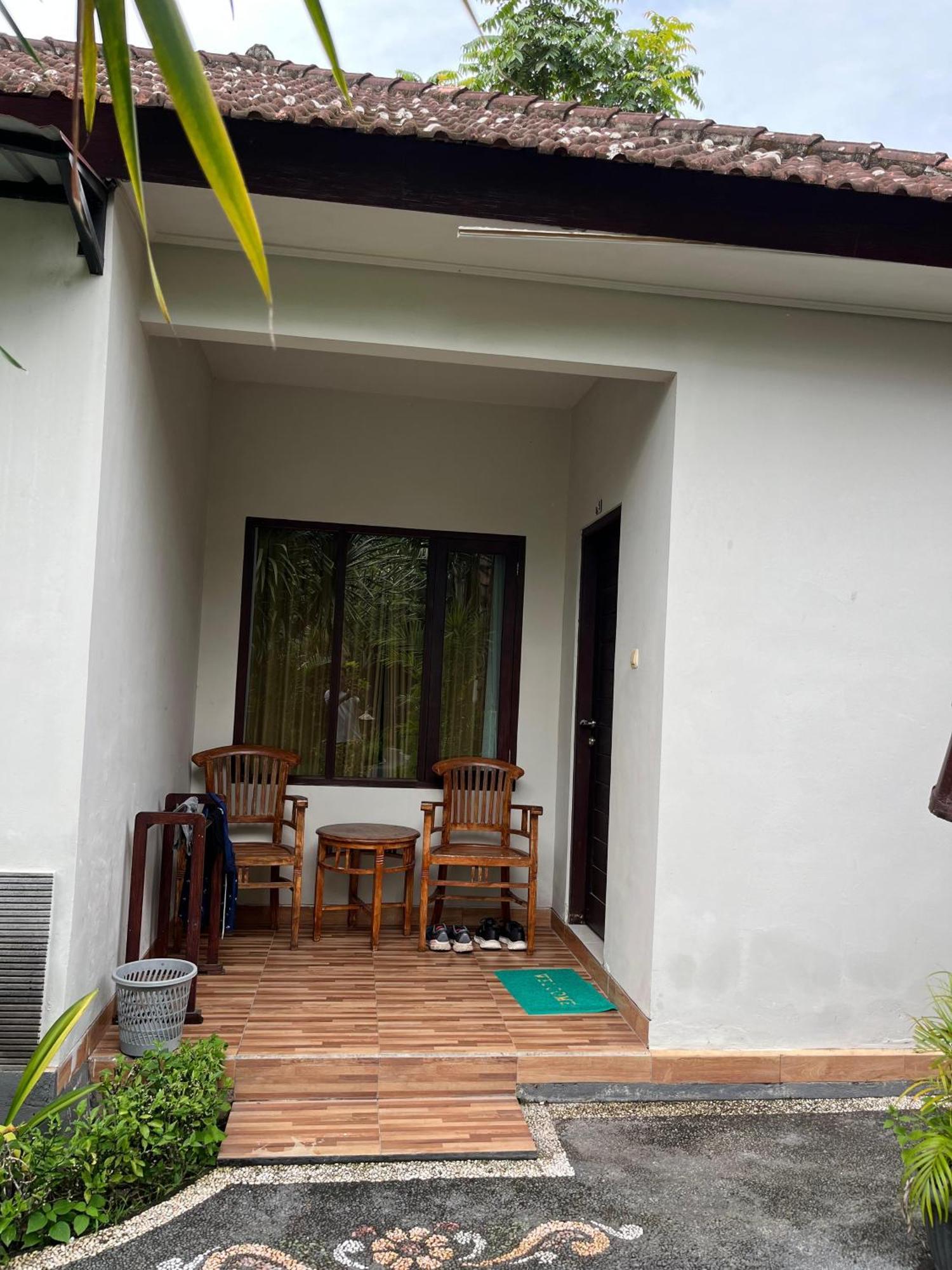 Ghamed Sari Hotel Ngoại thất bức ảnh