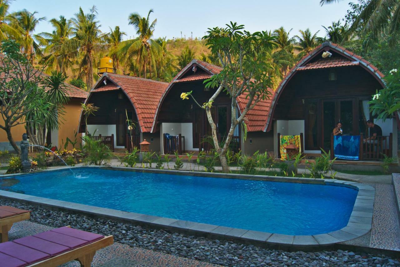 Ghamed Sari Hotel Ngoại thất bức ảnh