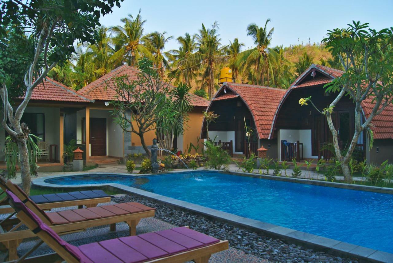 Ghamed Sari Hotel Ngoại thất bức ảnh