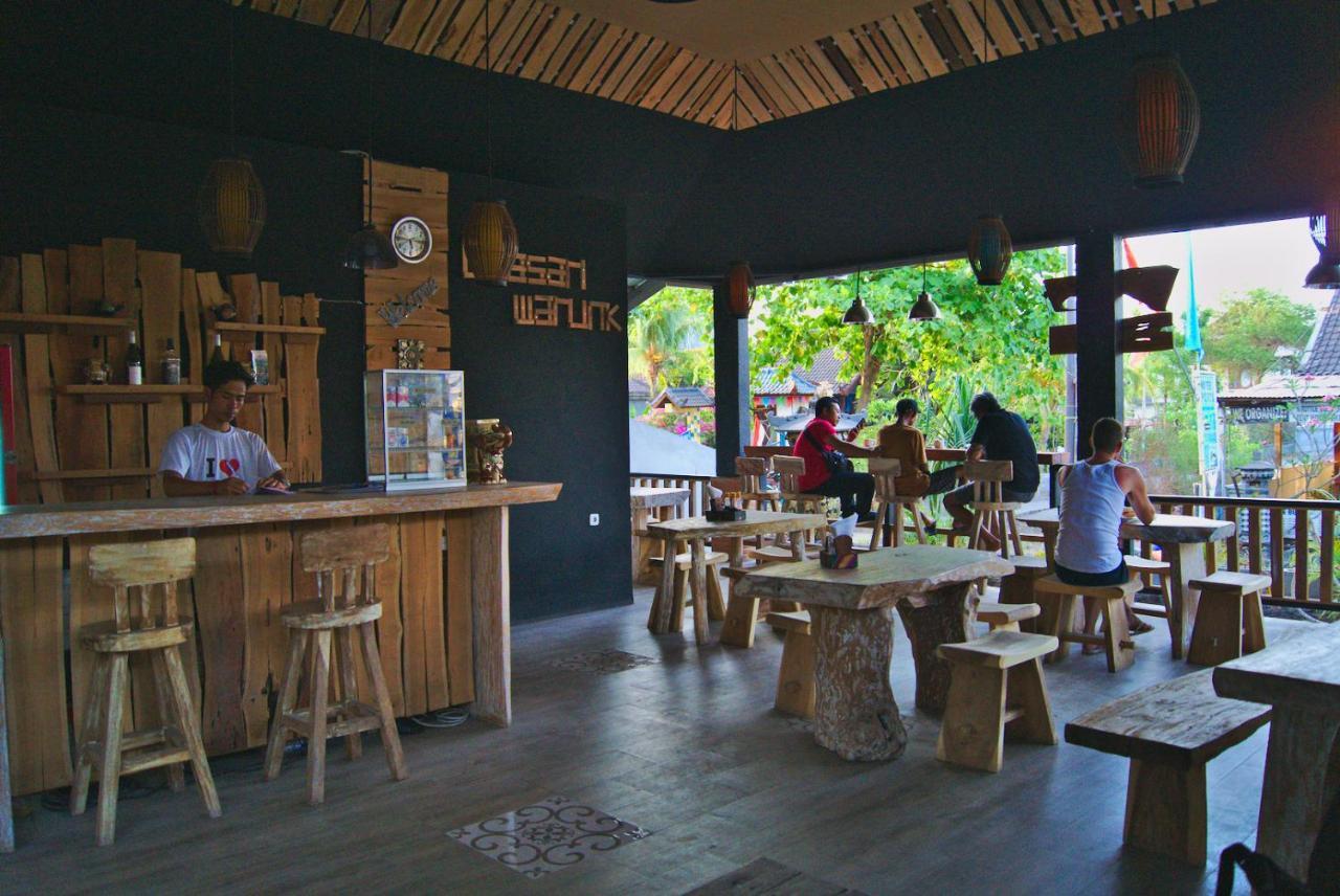 Ghamed Sari Hotel Ngoại thất bức ảnh