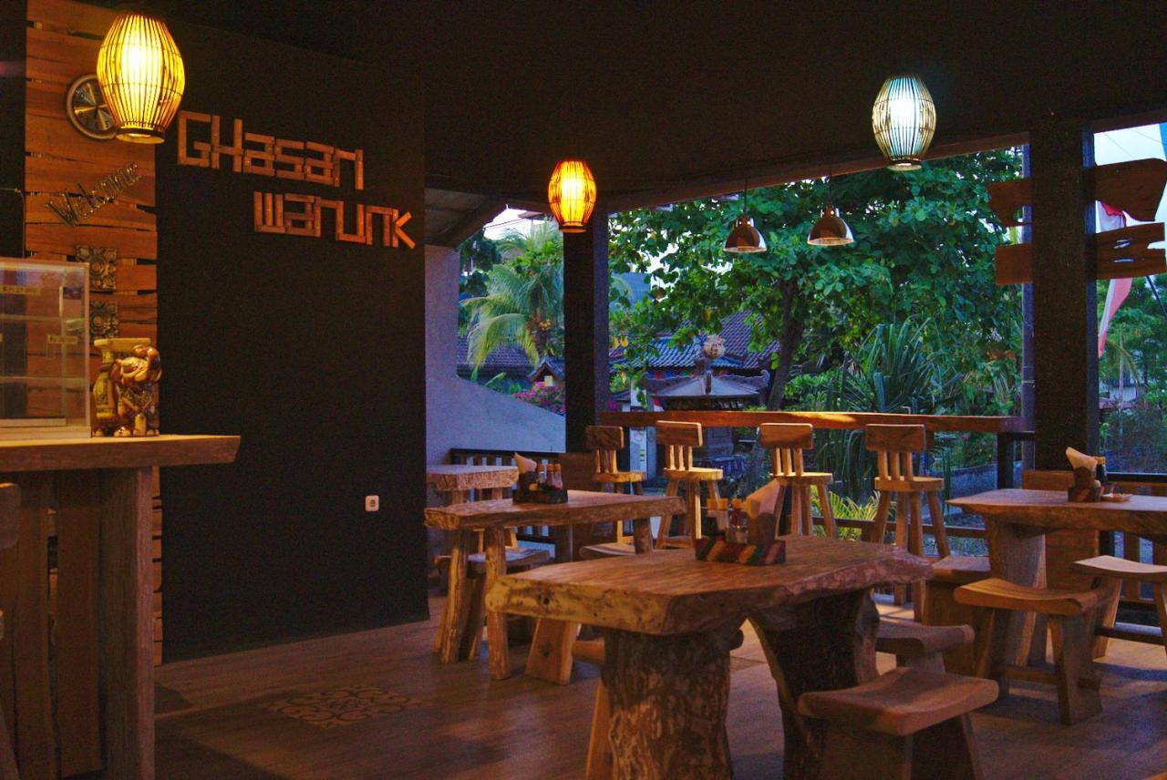 Ghamed Sari Hotel Ngoại thất bức ảnh